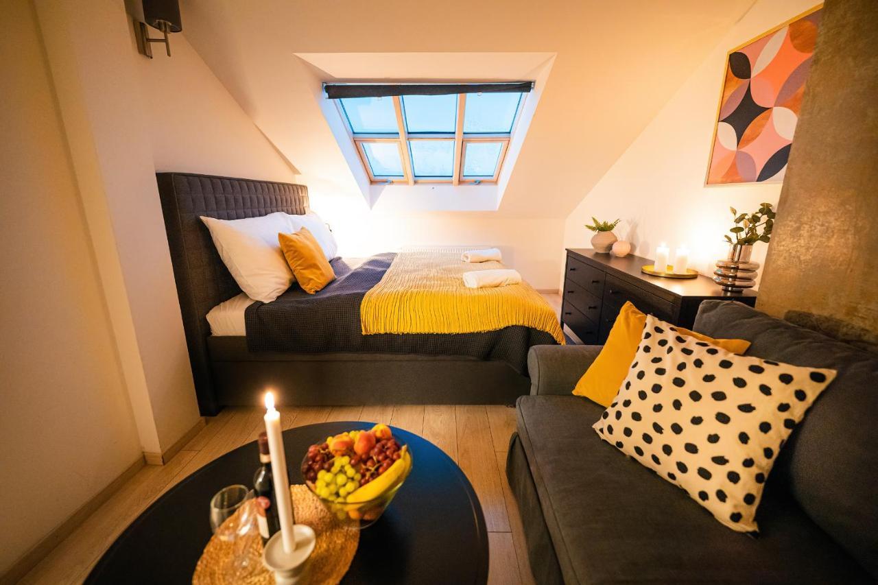 Apartamento Centrum Pstrossova *